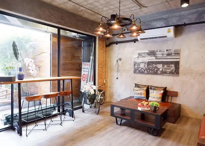 Yotaka The Hostel